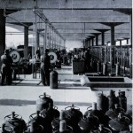 Filling the cylinders in Taliedo (the 50s)